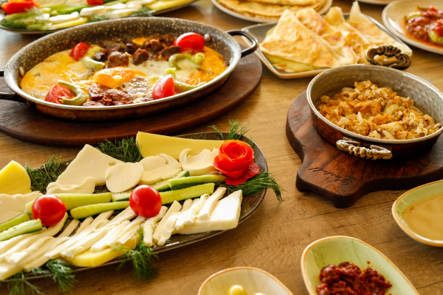 Pastell Köy Kahvaltısı - 6 kişilik -