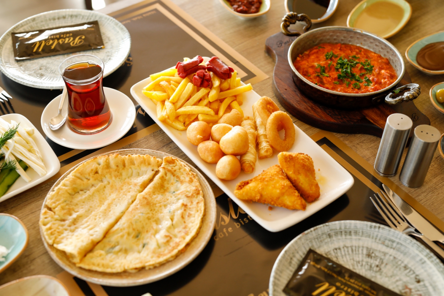 Serpme Kahvaltı - Kahvaltımız 2 kişiliktir- İÇERİĞİNİ İNCELEYİNİZ