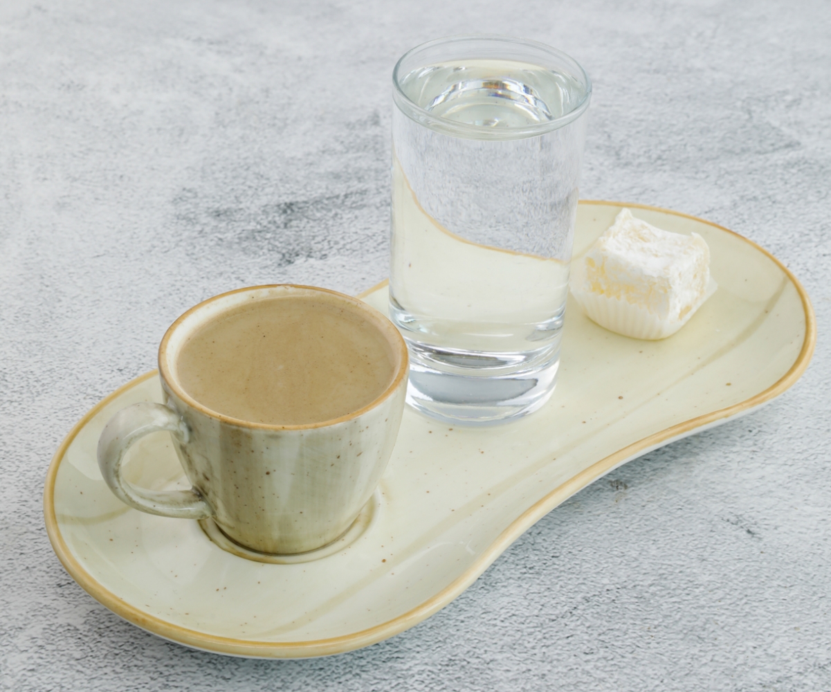 Sütlü Türk Kahvesi