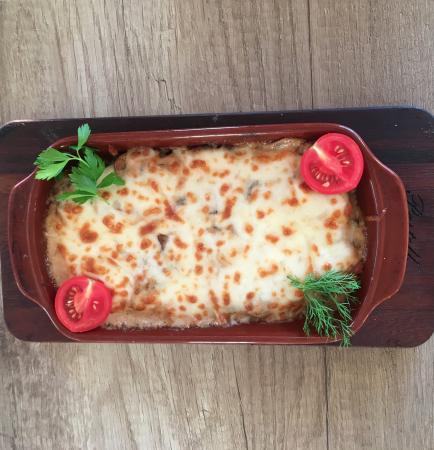 Creamy MUSHROOM CHICKEN