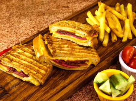 Gurme Tost